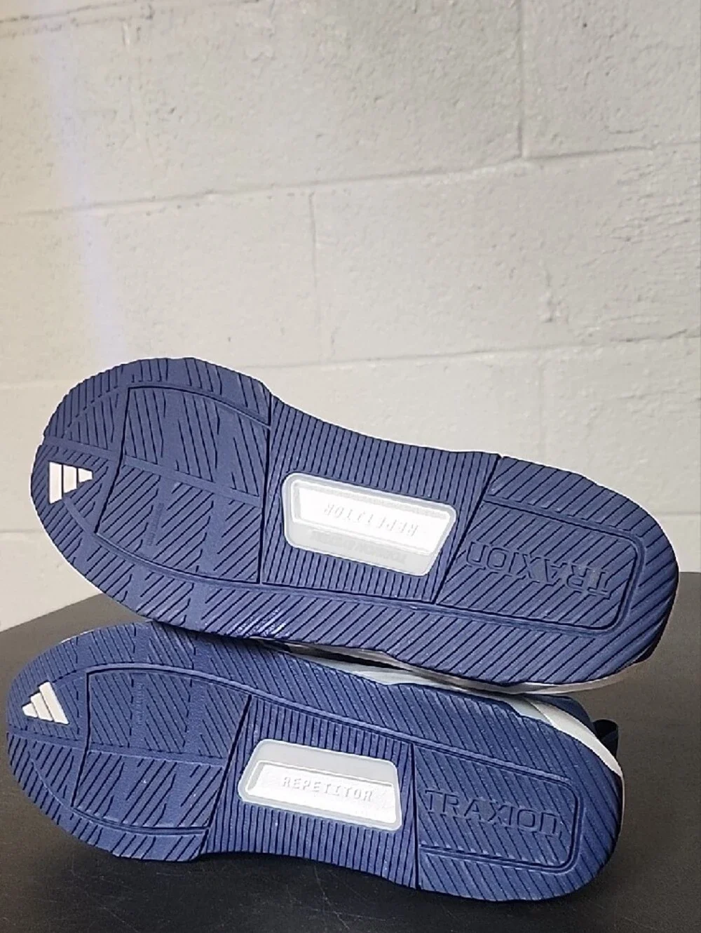 Adidas Traxion Repetitor